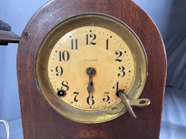 Image for (9) Assorted Clocks