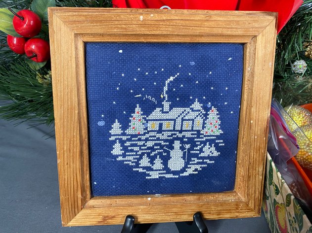 Image for Assortment of Holiday Decor