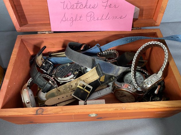 Image for Assortment of Men's and Women's Costume Jewelry