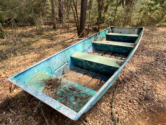 Image for 16 Foot Aluminum (4) Bench Seat Fishing Boat