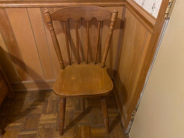 Image for MCM Solid Wood Spindle Style Accent Chair