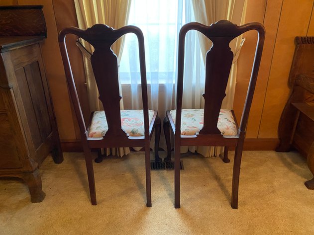 Image for (2) Philadelphia Style Queen Anne Dining Chairs with Shell Motif