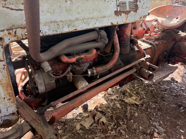 Image for Ford 800 Series Tractor (Condition Unknown)