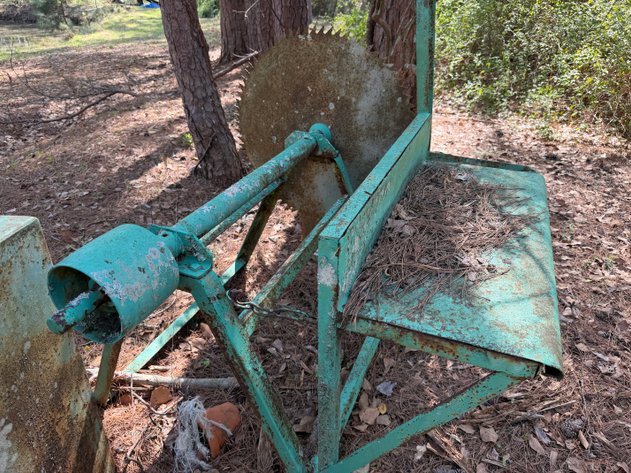 Image for Vintage PTO Powered Buzz Saw On Steel Frame