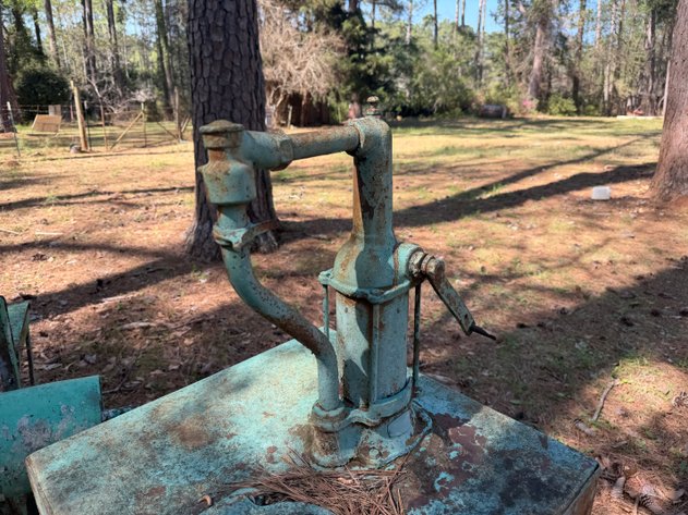 Image for Cast Iron Hand Fuel Pump Mounted On Steel Tank
