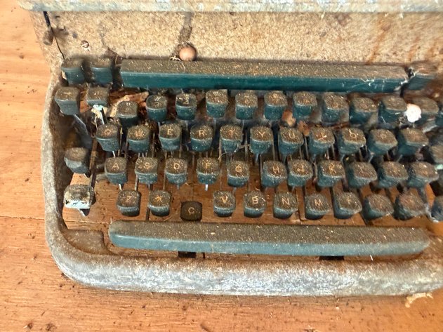 Image for Vintage Remington Portable Typewriter
