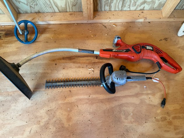 Image for Black & Decker Electric Hedge Trimmer