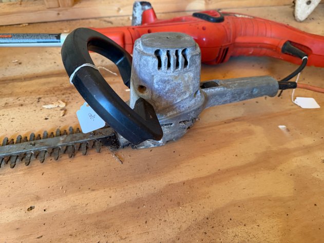 Image for Black & Decker Electric Hedge Trimmer