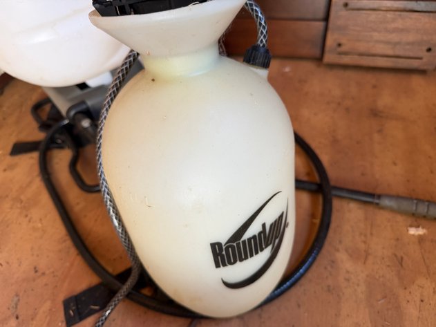 Image for Roundup Backpack Sprayer With Extra Hand Sprayer
