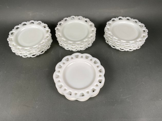 Image for (18) Vintage Anchor Hocking Milk Glass Salad/Luncheon Plates