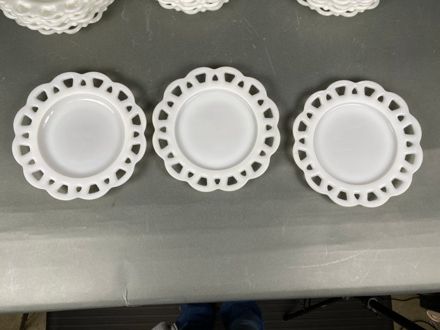 Image for (18) Vintage Anchor Hocking Milk Glass Salad/Luncheon Plates