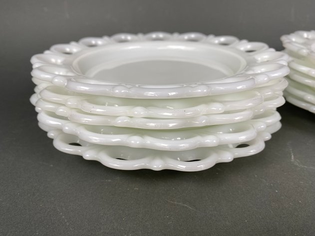 Image for (18) Vintage Anchor Hocking Milk Glass Salad/Luncheon Plates