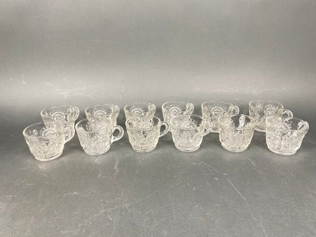 Image for Vintage L.E. Smith Pinwheel and Stars Pattern Punch Bowl Set