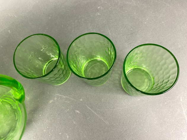 Image for (6) Vintage Uranium Glass Pitcher and Water Glass Set in 