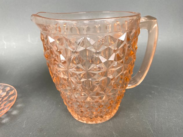 Image for (14) Pieces of Jeanette and Anchor Hocking Pink Depression Glass