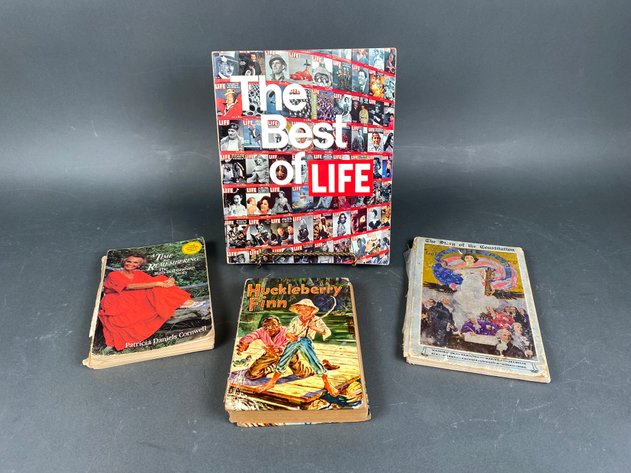 Image for Collection of (4) Vintage Books and Magazine
