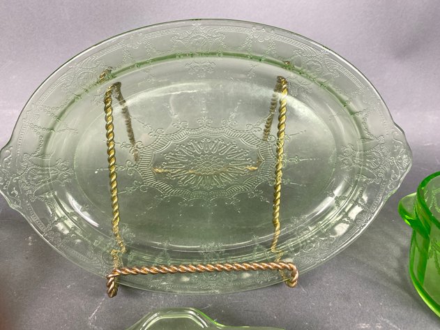 Image for (5) Jeanette Uranium Glass Serving Pieces in 