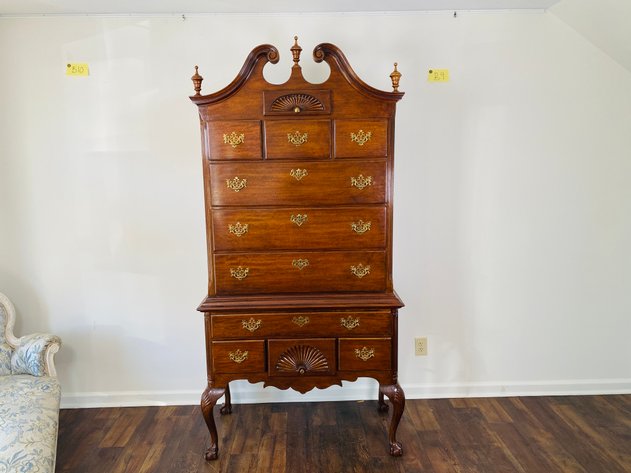 Image for Vintage Queen Anne Mahogany Highboy/Chest of Drawers
