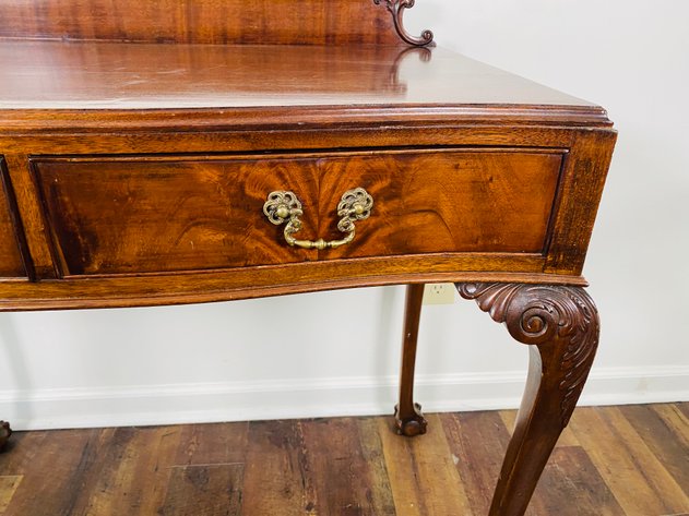 Image for Mahogany Server With Ball and Claw Feet Design