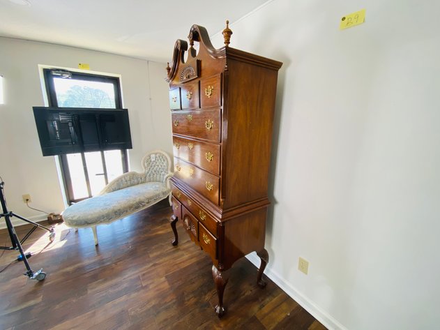 Image for Vintage Queen Anne Mahogany Highboy/Chest of Drawers