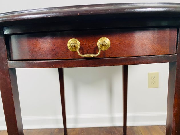 Image for 1940s Pemboke Mahogany Drop Leaf Side Table