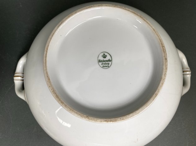 Image for Assortment of (16)  Vintage Serving Ware Pieces