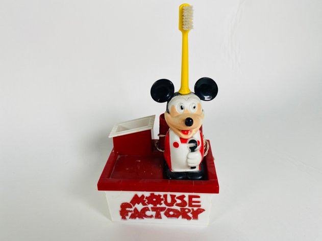 Image for (7) Mickey Mouse Self Care Tools