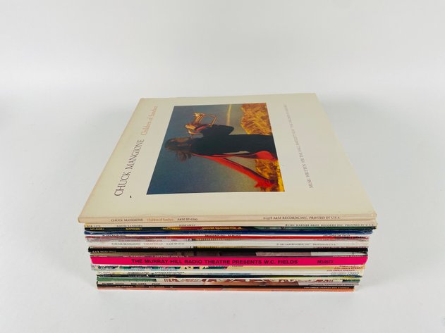 Image for (20+) Assorted Vintage Albums