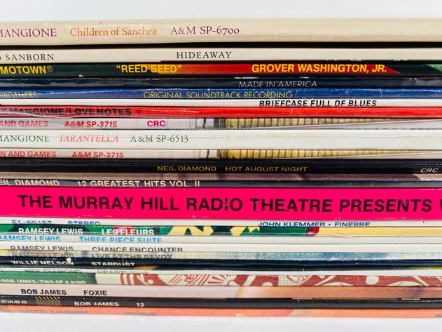 Image for (20+) Assorted Vintage Albums