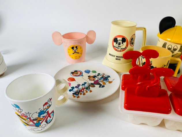 Image for (20+) Plastic Mickey Storage Containers and Dinnerware