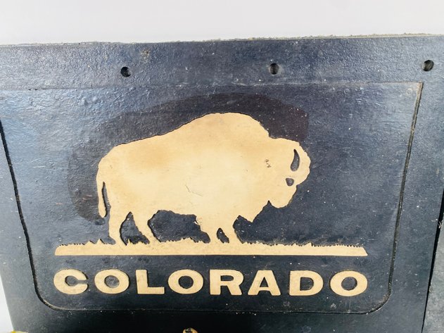 Image for (9) Piece Assortment of Buffalo Themed Barware