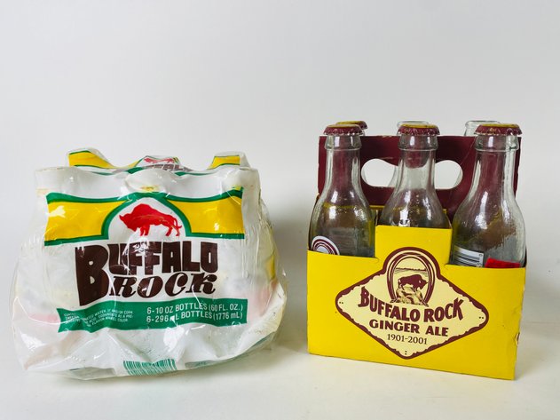 Image for (9) Piece Assortment of Buffalo Themed Barware