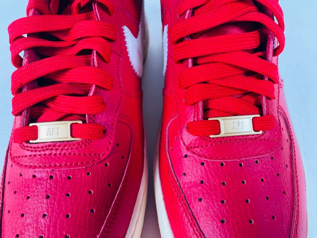 Image for (1) Nike Air Force 1 High Red Leather Gym Gum Sole 653998-605, Size 7 Youth