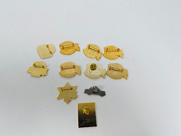 Image for (11)  Planet Hollywood Collector Series Pins