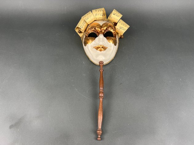 Image for (2) Mardi Gras Plastic Masks