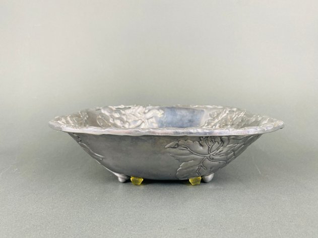 Image for Arthur Court Grape Serving Bowl with Matching Napkin Rings and Wilton Armetale Grape Serving Platter