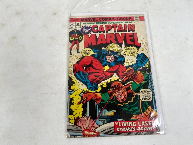 Image for (4) Vintage Captain Marvel Comic Books, 1960s and 1970s