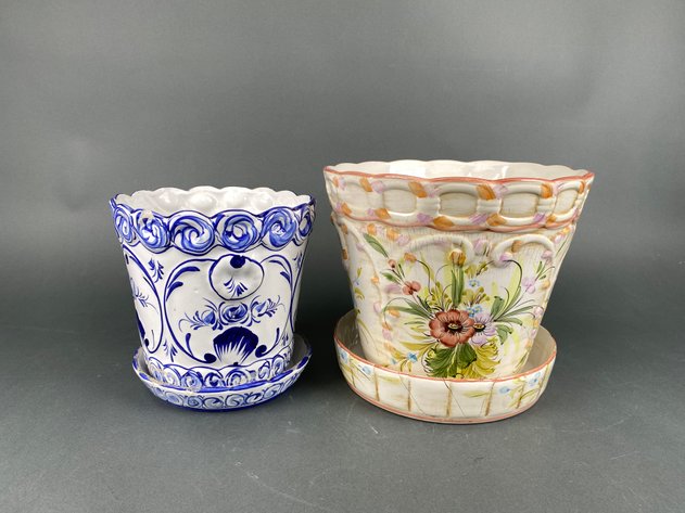 Image for Pair of Scalloped-Rimmed, Floral-Themed Ceramic Planters