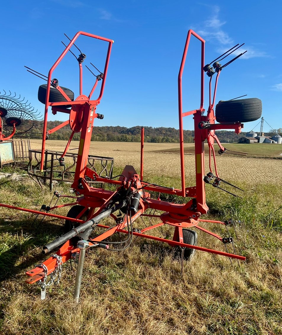 Image for Farm Equipment Auction: 2320 Harry Cherry Rd., Bowling Green, KY 42103