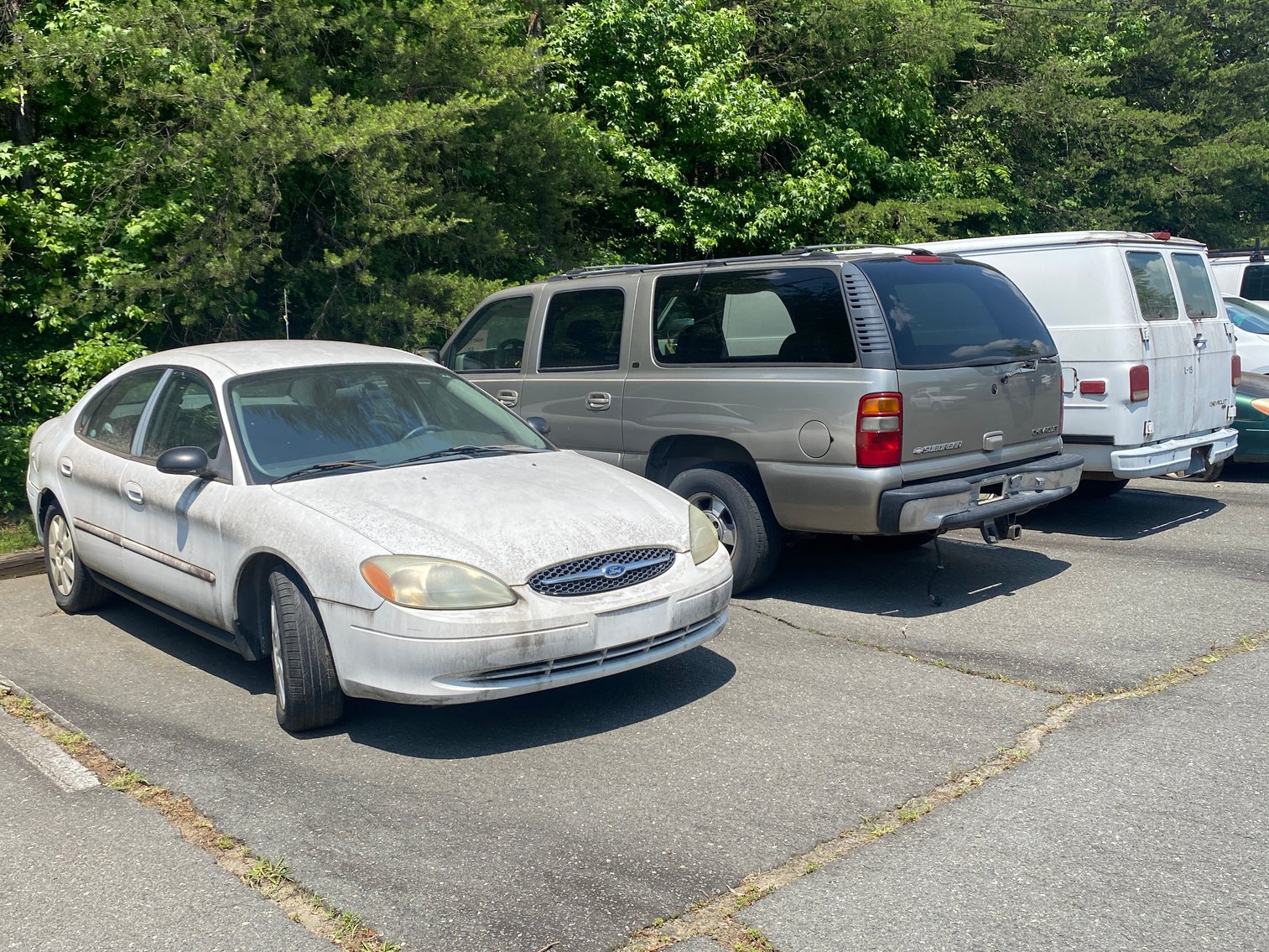 Image for [LISTING] Charlotte Mecklenburg Schools Surplus Auction