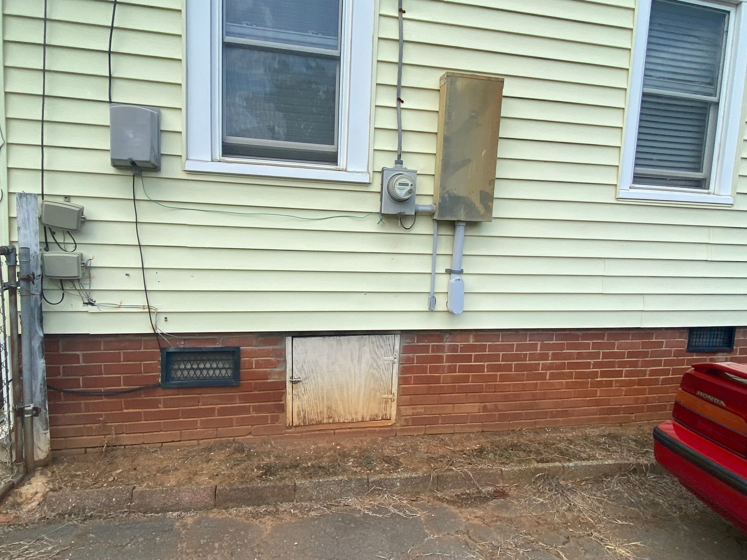 Image for US Marshals Service Auction - 2 Bedroom Home Near Downtown Charlotte, NC