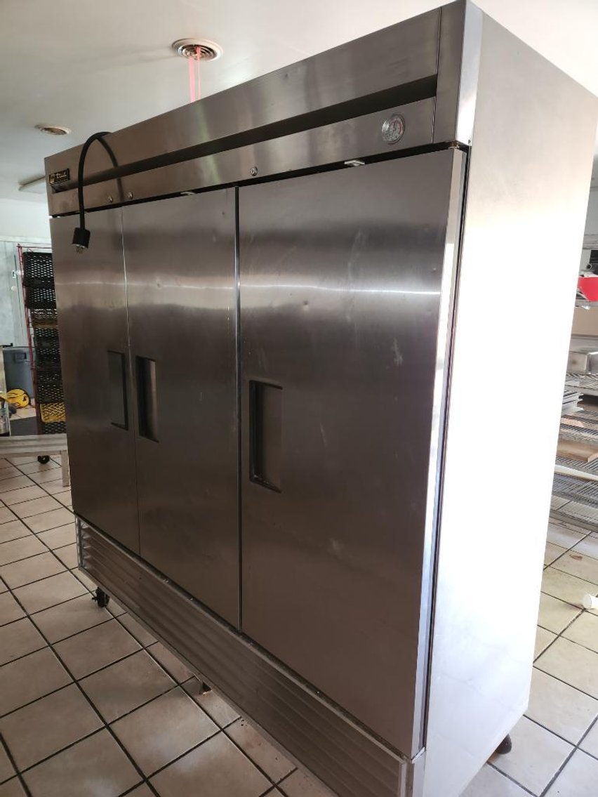 Image for Restaurant Equipment of Former Cook's Barbeque
