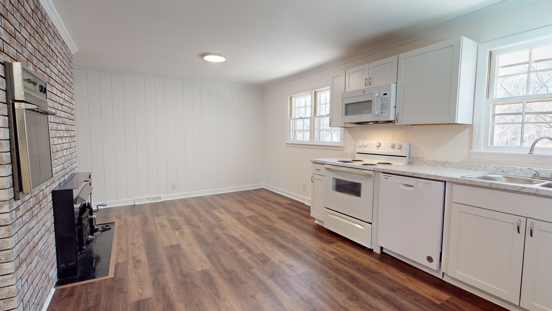 Image for Real Estate Auction - Charming 3-Bedroom Home on 1 Acre in King, NC