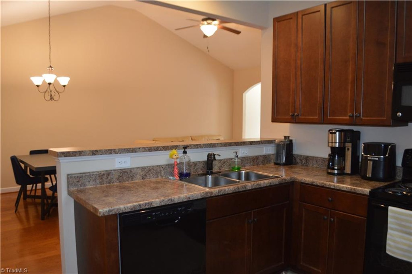 Image for Home For Sale in Winston-Salem - 1676 Preston Woods Drive