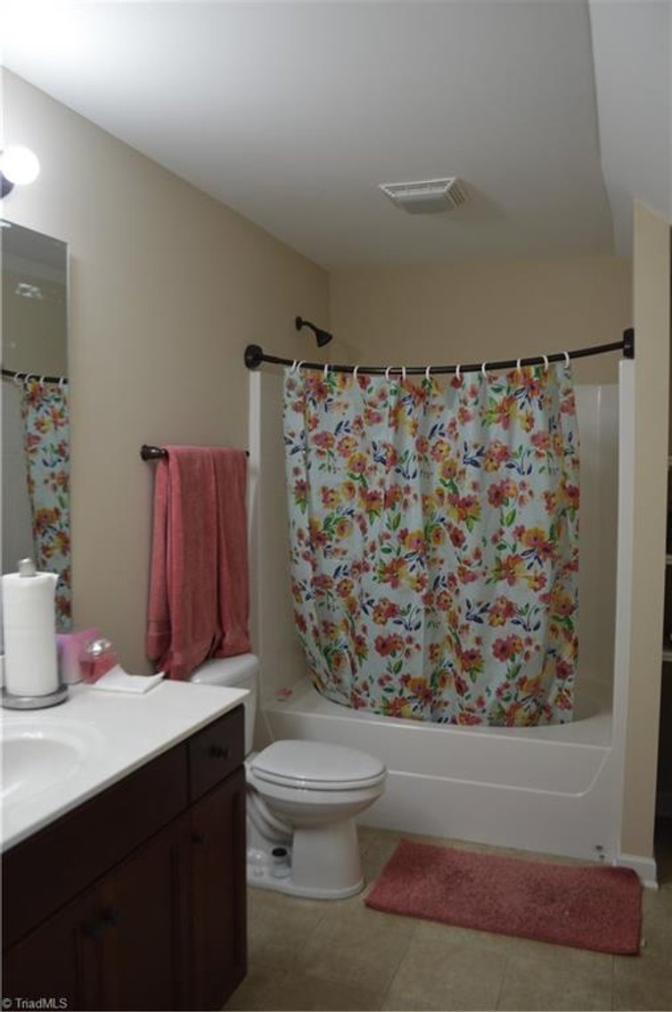 Image for Home For Sale in Winston-Salem - 1676 Preston Woods Drive
