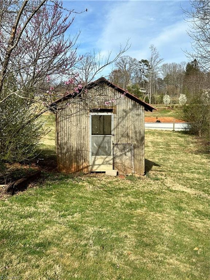 Image for Home For Sale in Mount Airy - 2853 Old Highway 601