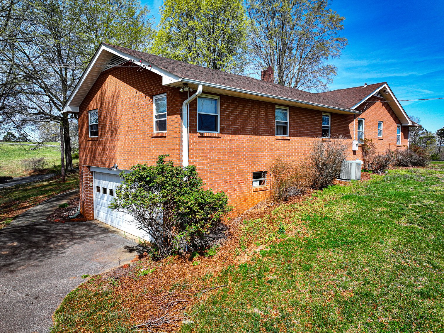 Image for Home For Sale in East Bend - 2612 Crissman Road
