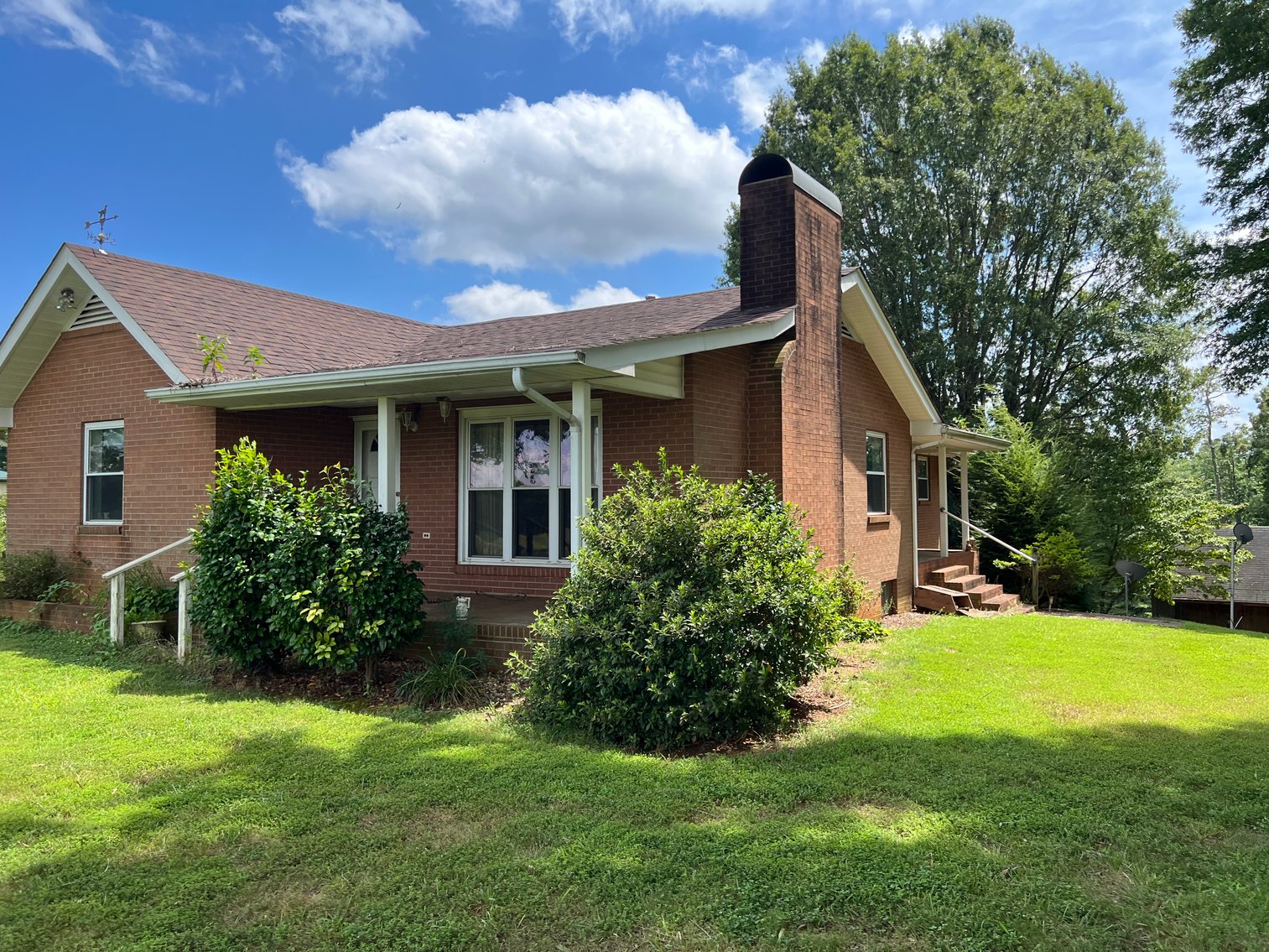 Image for Home For Sale in East Bend - 2612 Crissman Road