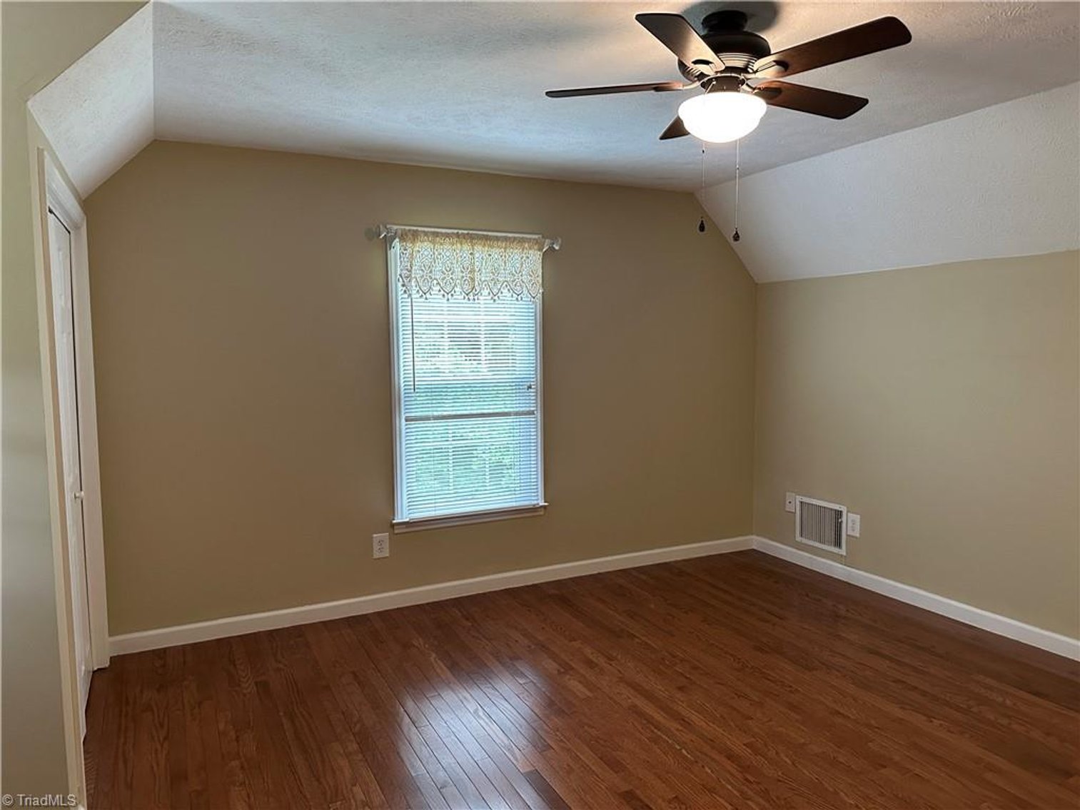 Image for Home For Sale in Mount Airy - 470 Farmbrook Road