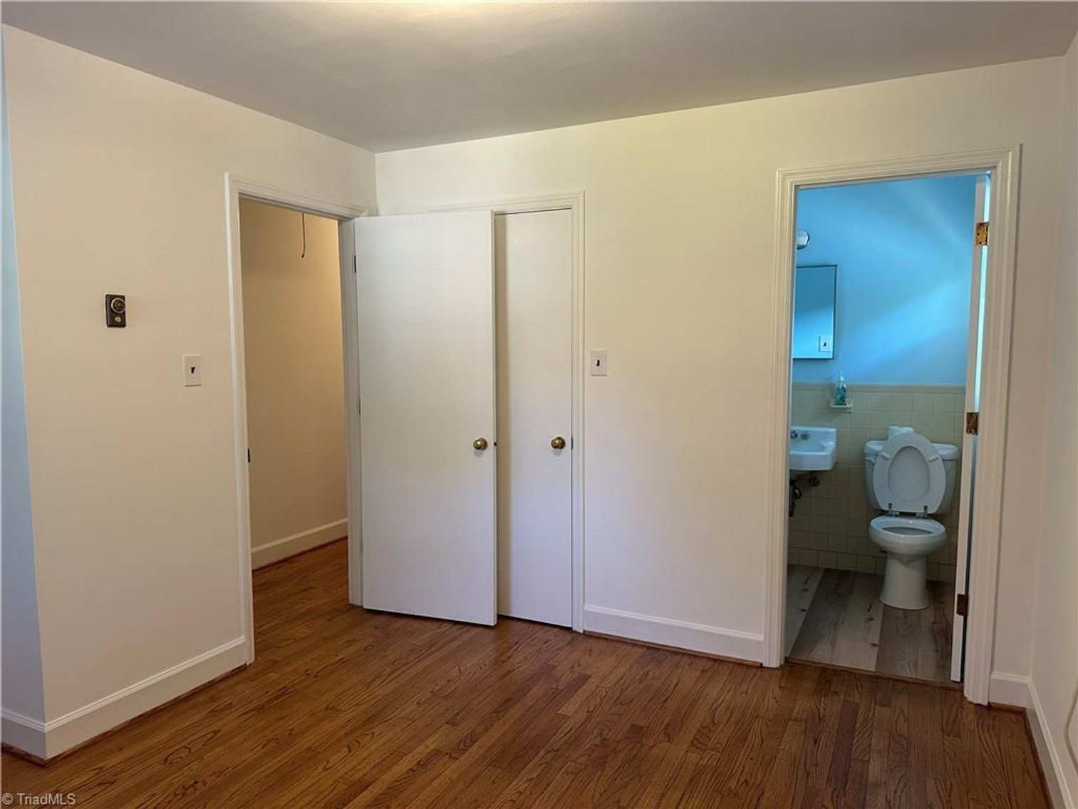 Image for Ardmore Park Home Near Baptist Hospital - 2400 Queen Street